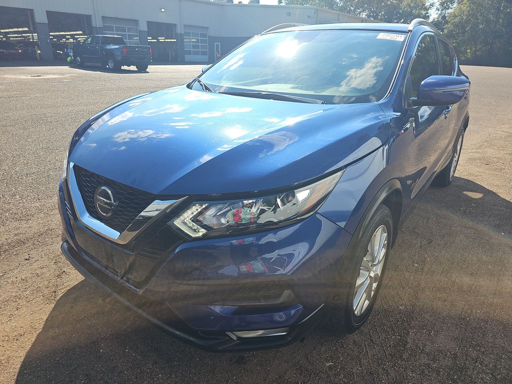 2021 Nissan Rogue SV photo