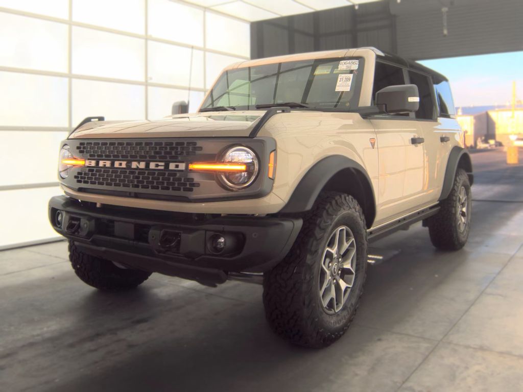 2025 Ford Bronco Badlands photo