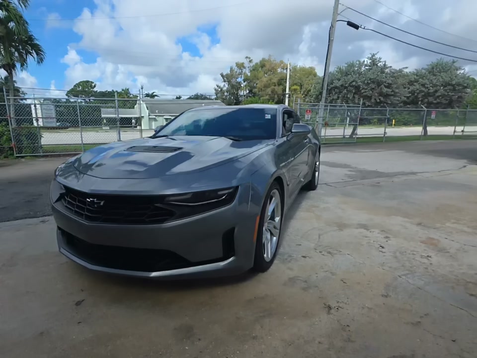 2021 Chevrolet Camaro LT1 photo