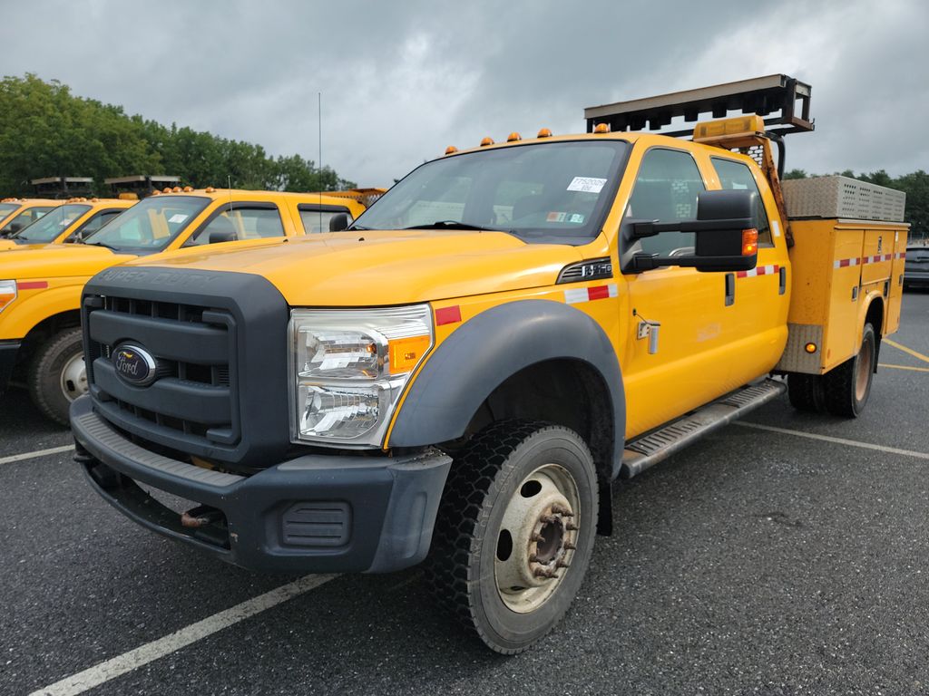 2012 Ford F-550 XL photo