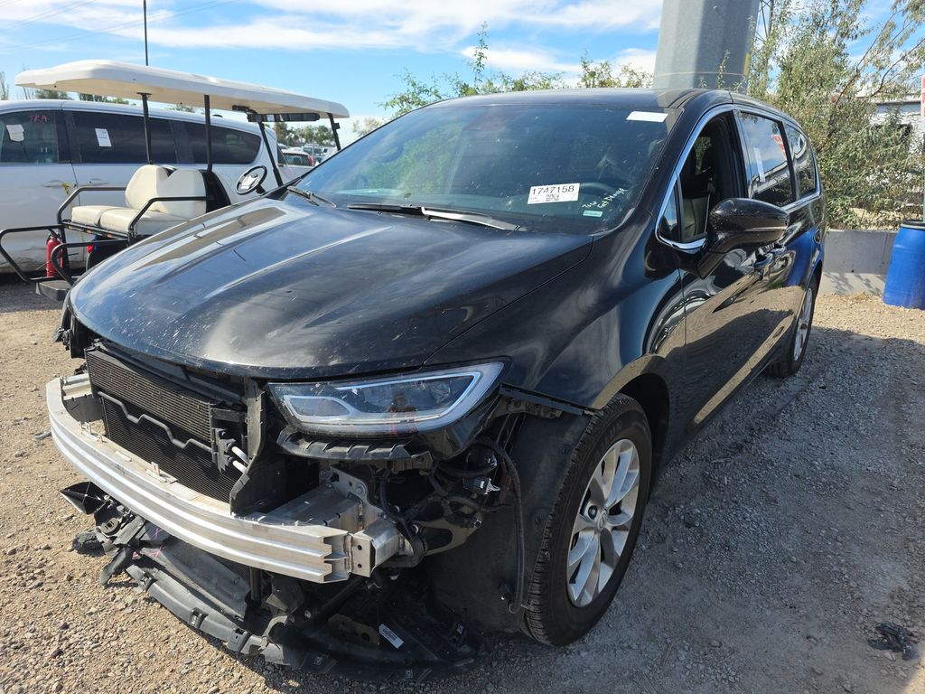 2026 Chrysler Pacifica Limited photo