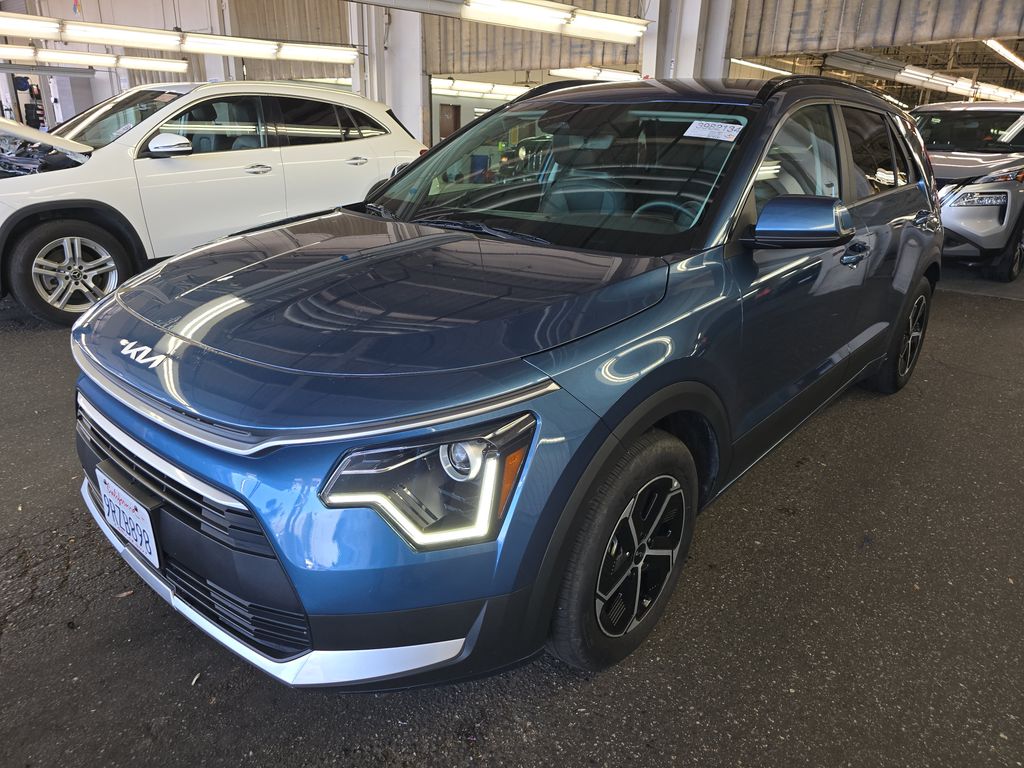 2025 Kia Niro EX photo