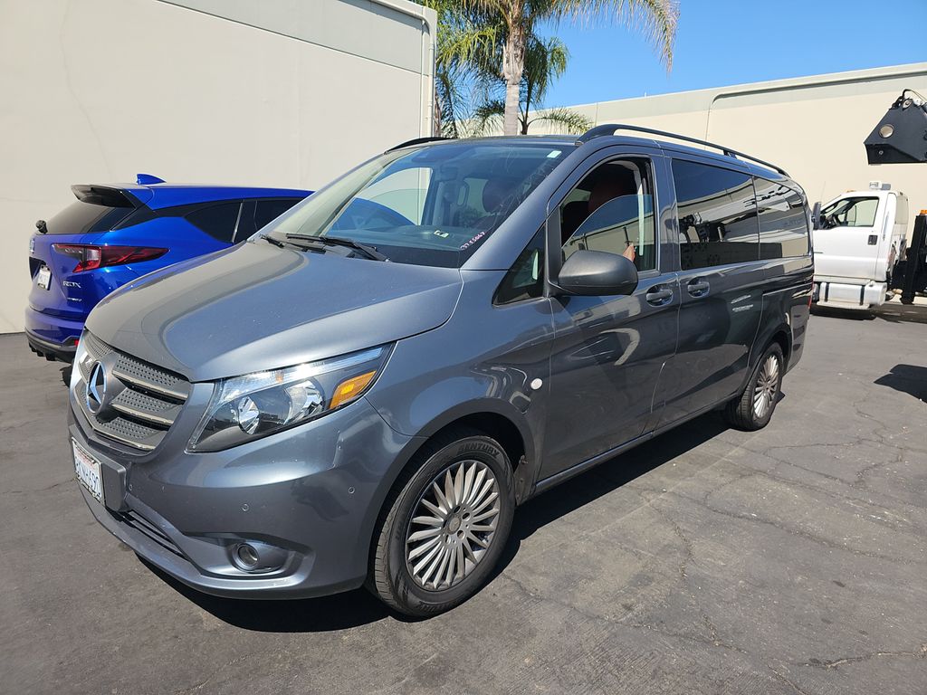 2018 Mercedes-Benz Metris photo