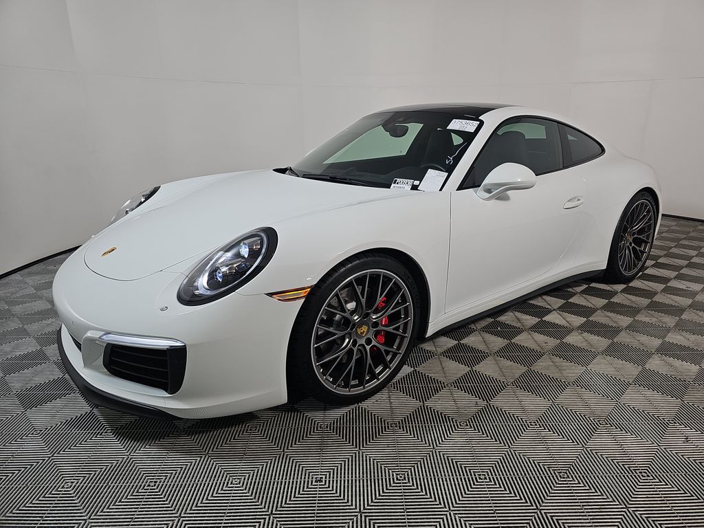 2017 Porsche 911 Carrera 4S photo