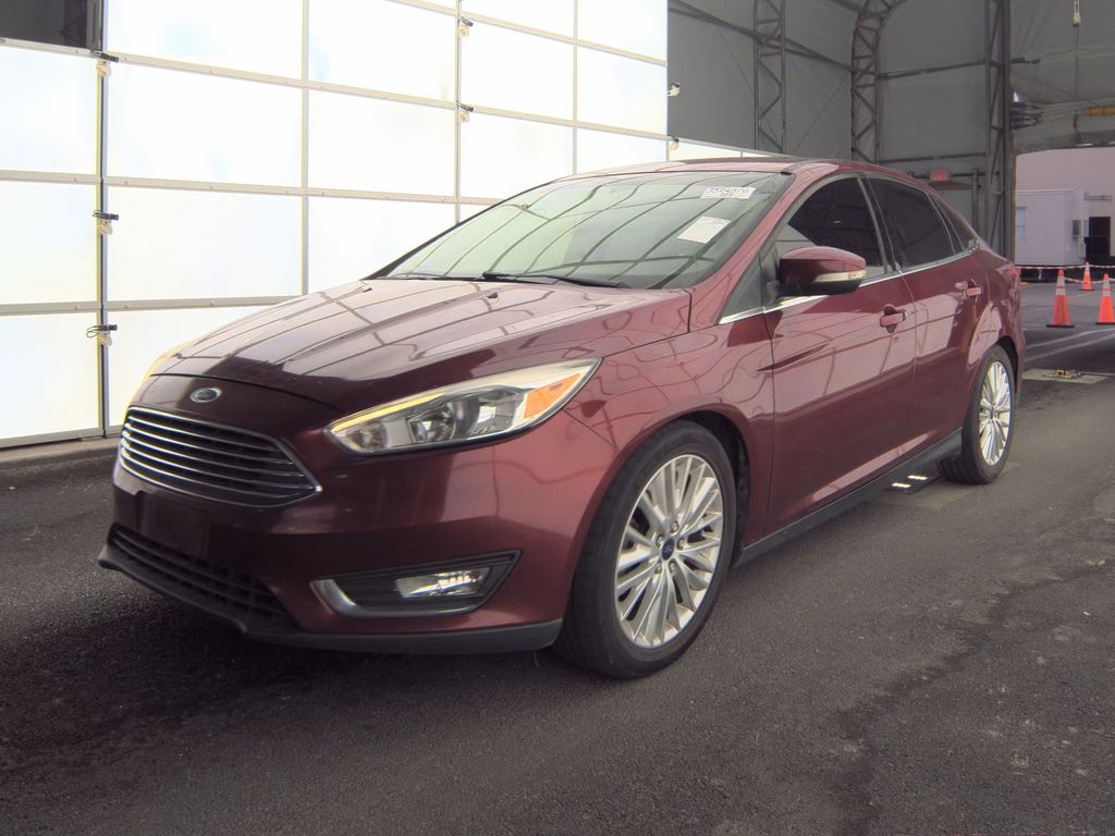 2017 Ford Focus Titanium photo