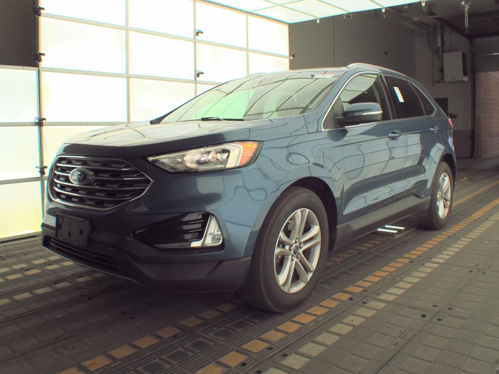 2019 Ford Edge SEL photo