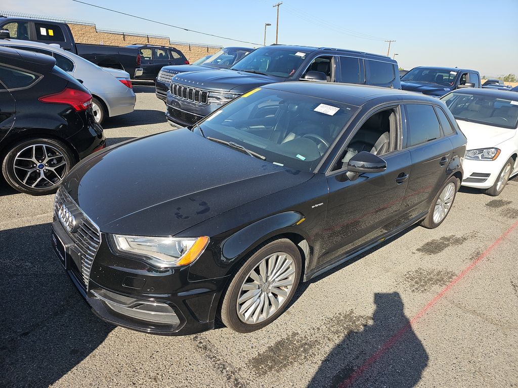 2016 Audi A3 Premium photo