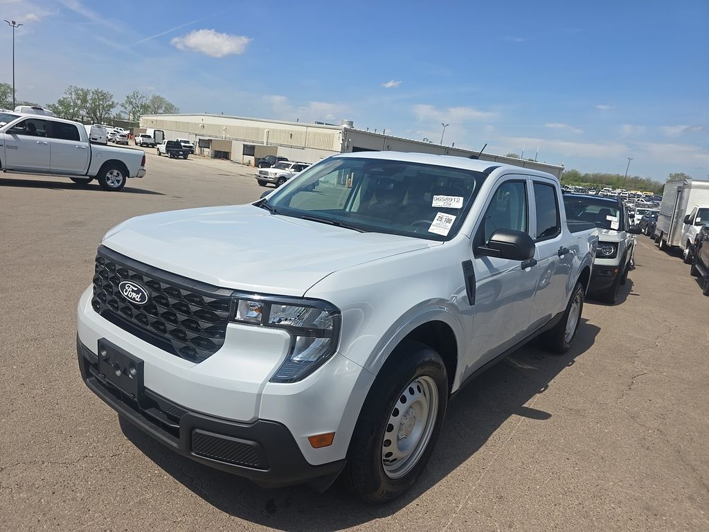 2025 Ford Maverick XL photo