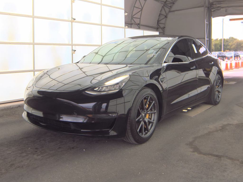 2018 Tesla Model 3 Long Range photo