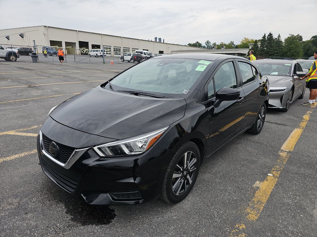 2021 Nissan Versa SV photo
