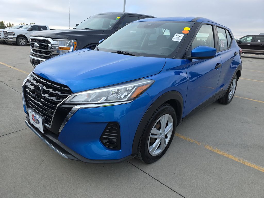 2021 Nissan Kicks S photo