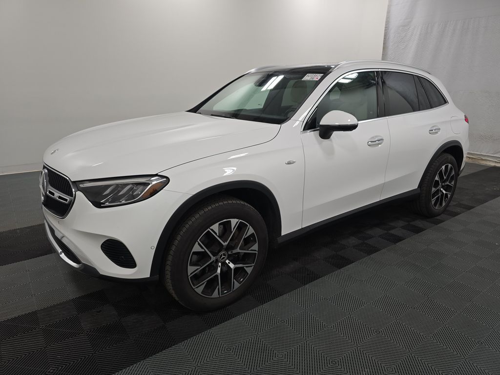 2025 Mercedes-Benz GLC350E4 GLC 350E photo
