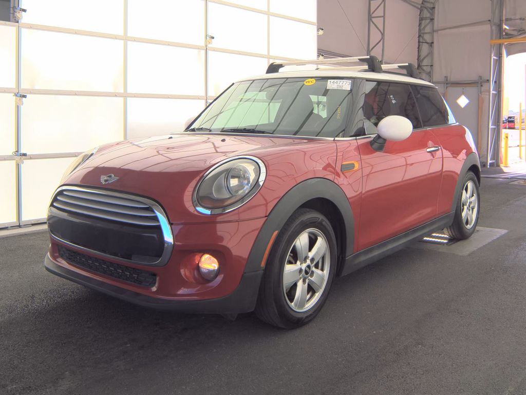 2014 MINI Hardtop photo