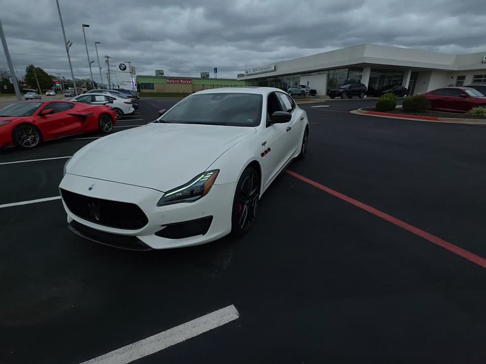 2022 Maserati Quattroporte Trofeo photo
