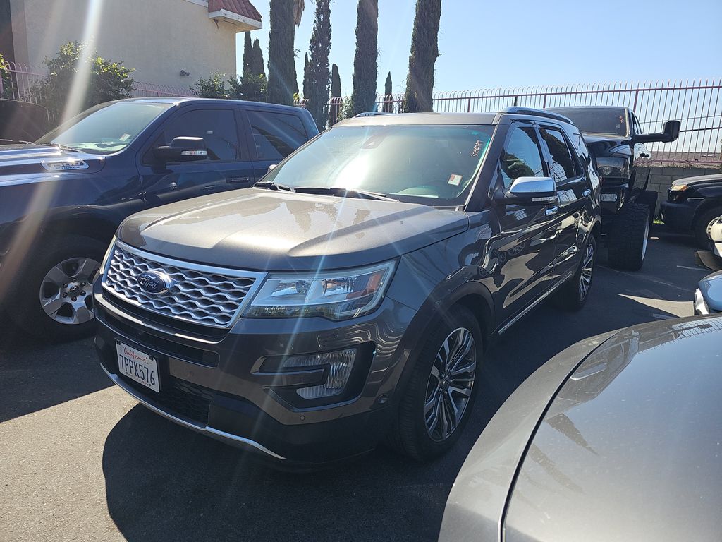 2016 Ford Explorer Platinum photo
