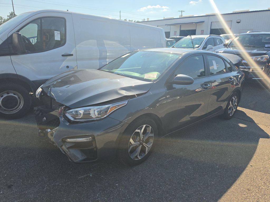 2021 Kia Forte LXS photo