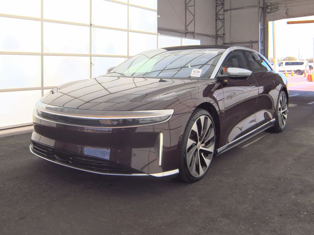 2025 Lucid AIR Grand Tour photo