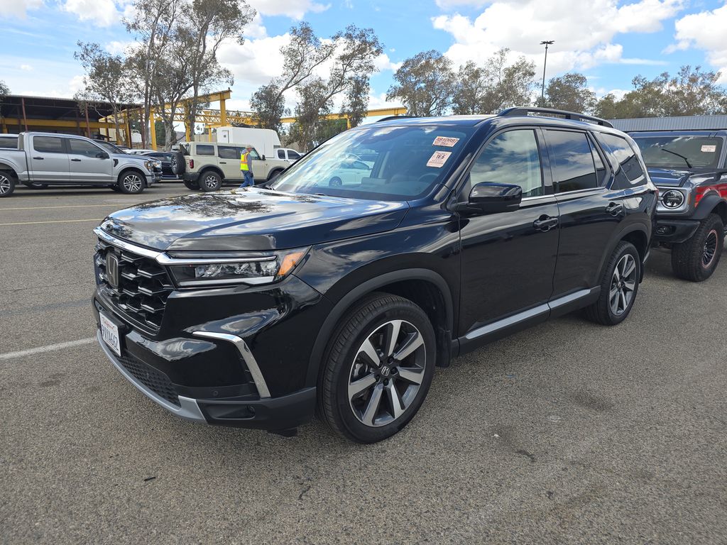2025 Honda Pilot Touring photo
