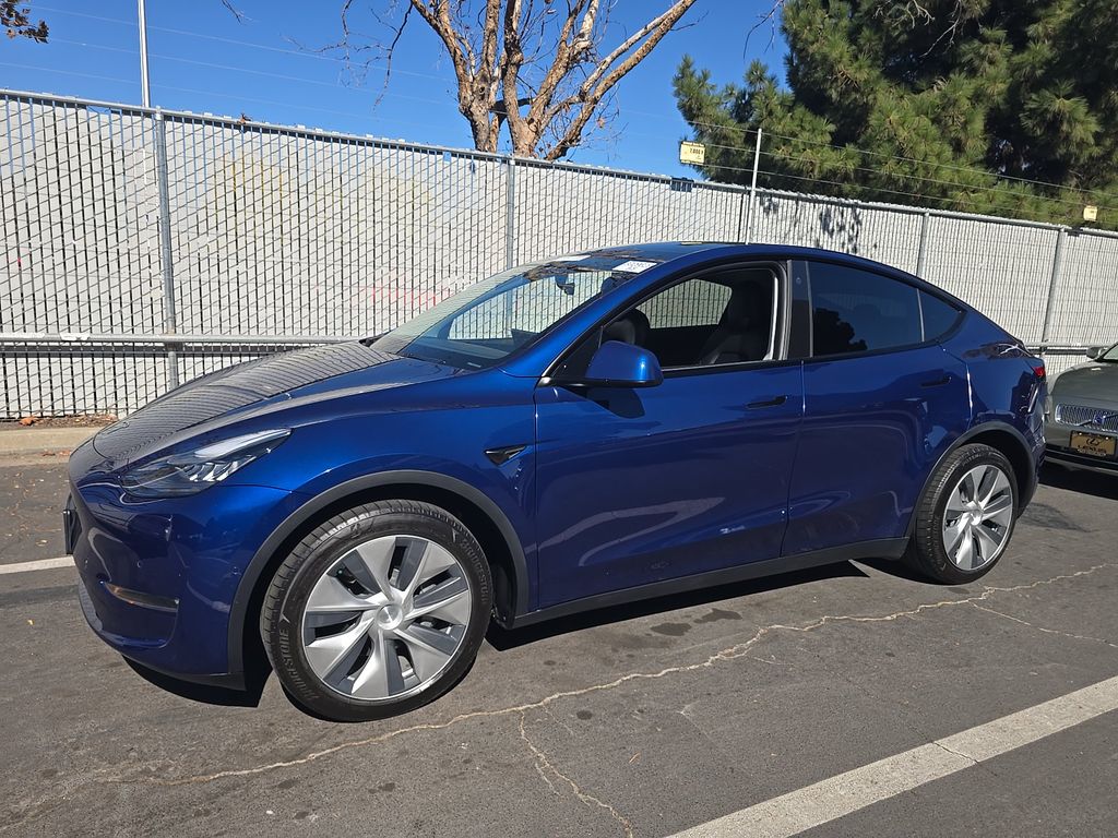 2021 Tesla Model Y Long Range photo