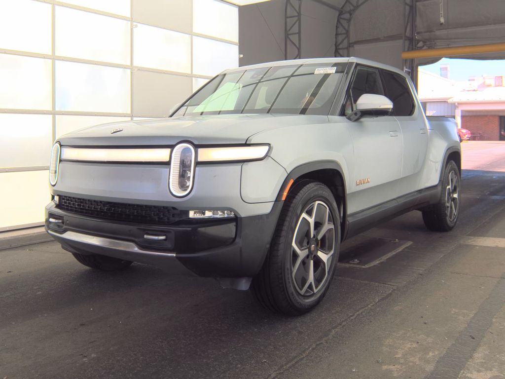 2024 Rivian R1T Adventure photo