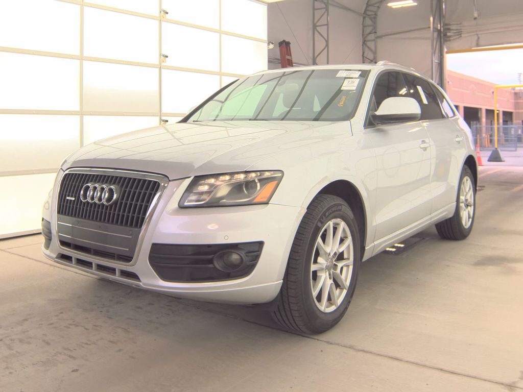 2011 Audi Q5 Premium + photo