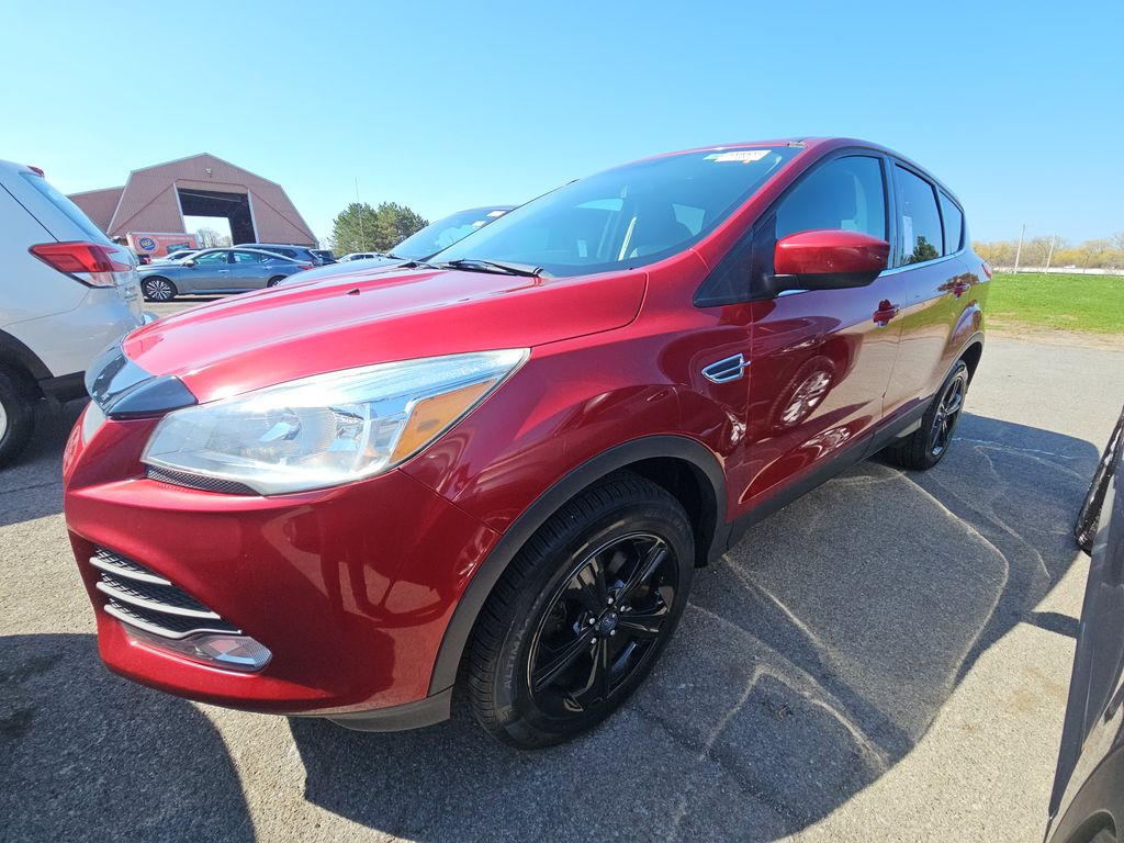 2015 Ford Escape SE photo
