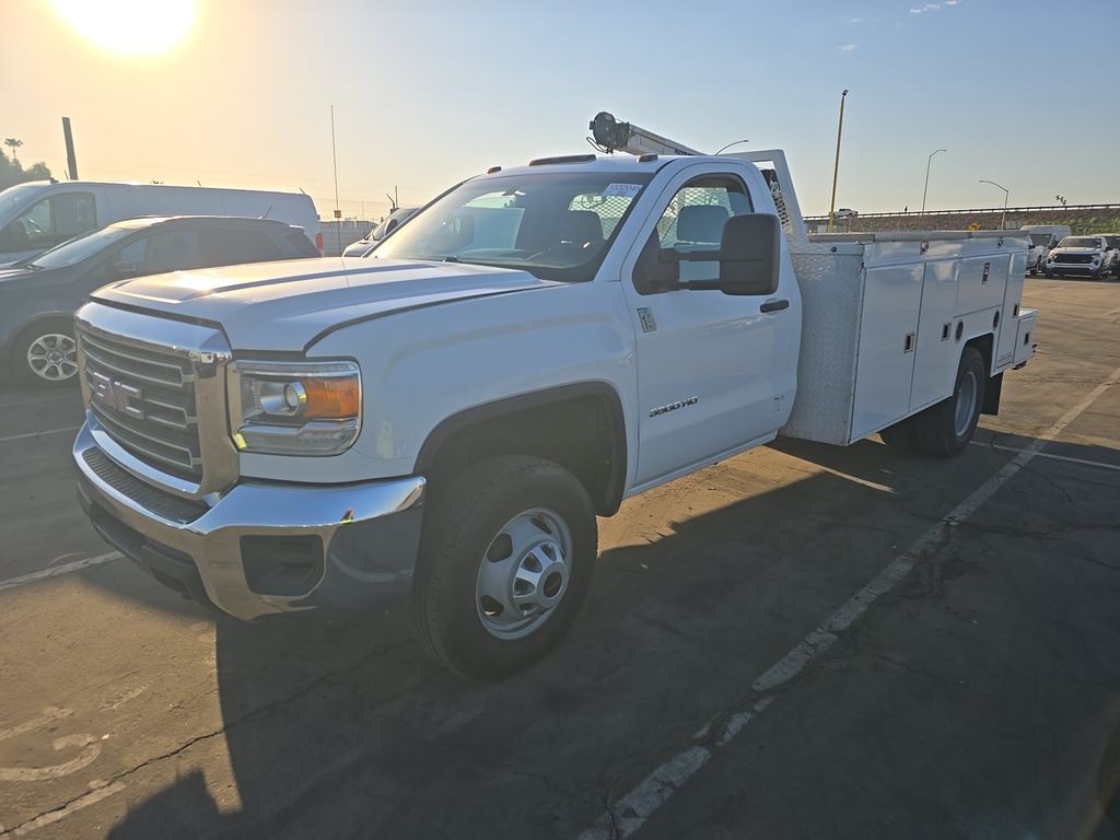 2017 GMC 3500 photo