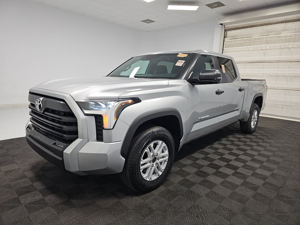 2026 Toyota Tundra SR5 photo