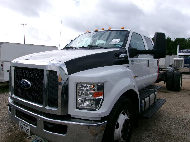 2017 Ford F-650 photo
