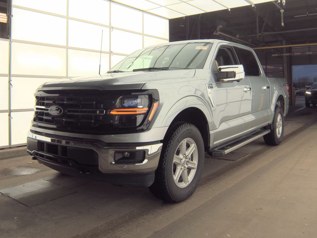 2025 Ford F-150 XLT photo