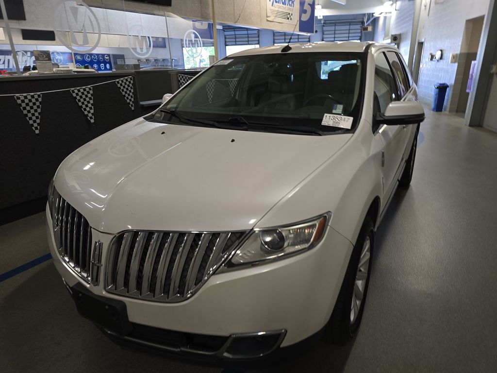 2013 Lincoln MKX photo
