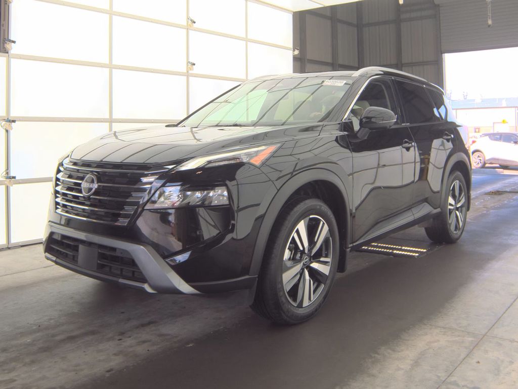 2025 Nissan Rogue SL photo