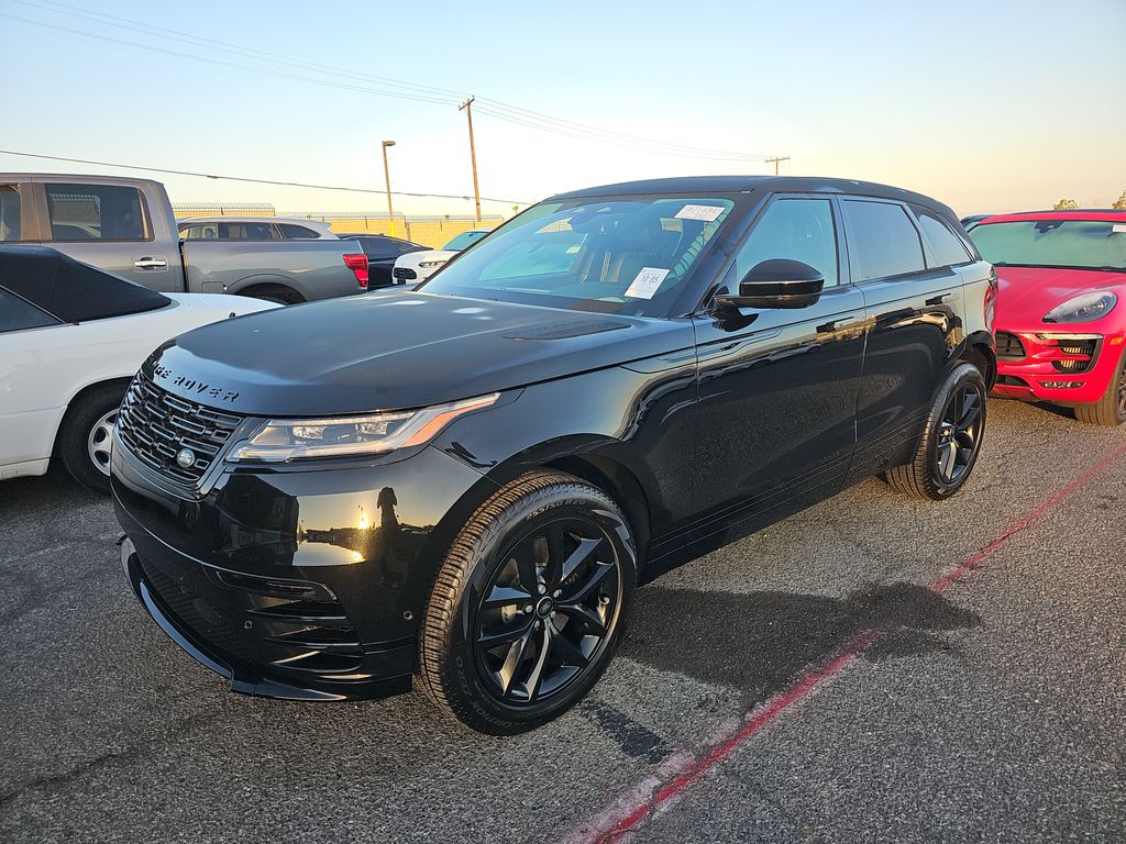 2026 Land Rover Range Rover Velar Dynamic SE photo