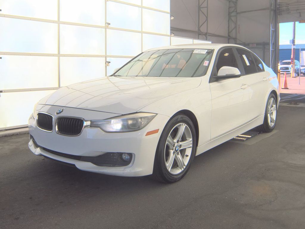 2015 BMW 3 Series 320I photo