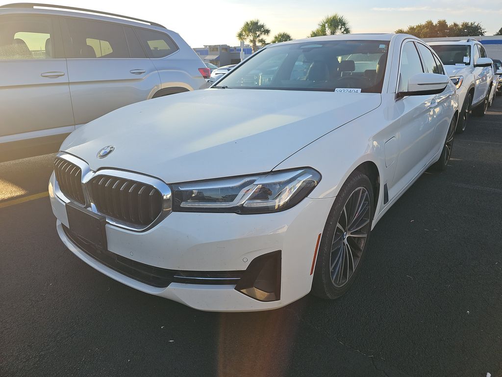2021 BMW 5 Series 530E photo