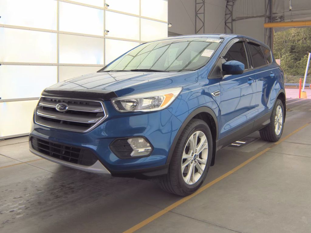 2017 Ford Escape SE photo