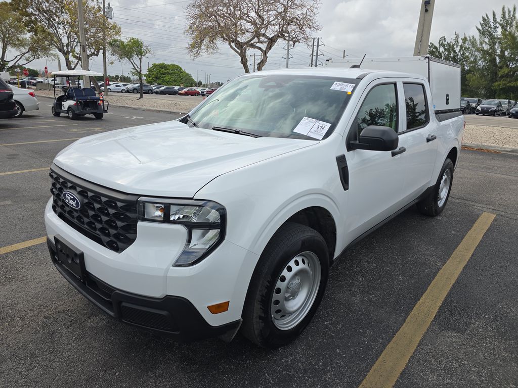 2025 Ford Maverick XL photo
