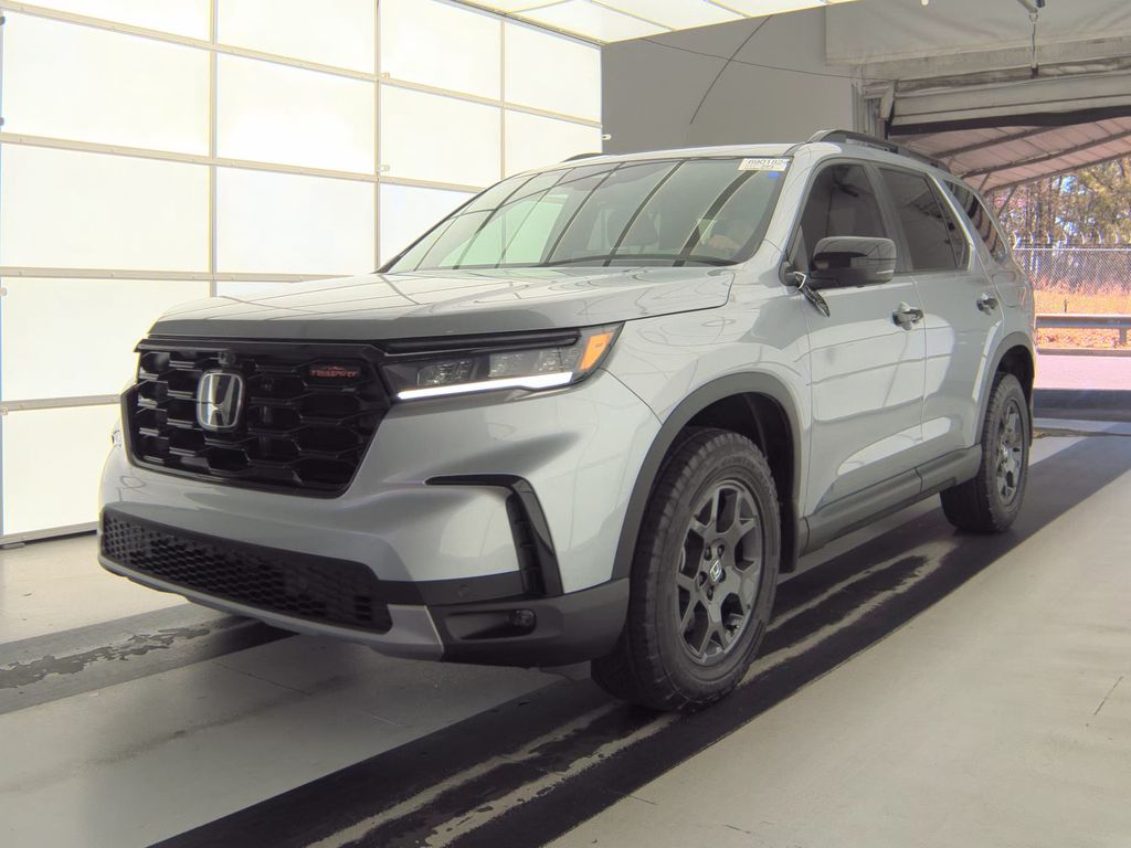 2025 Honda Pilot Trailsport photo
