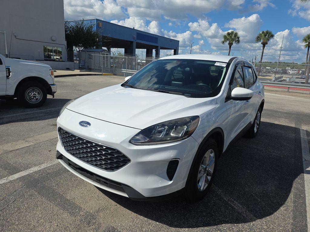 2021 Ford Escape SE photo
