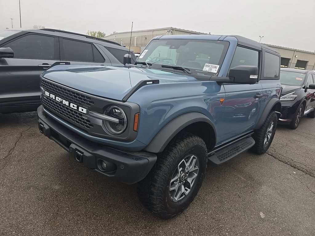 2025 Ford Bronco Badlands photo