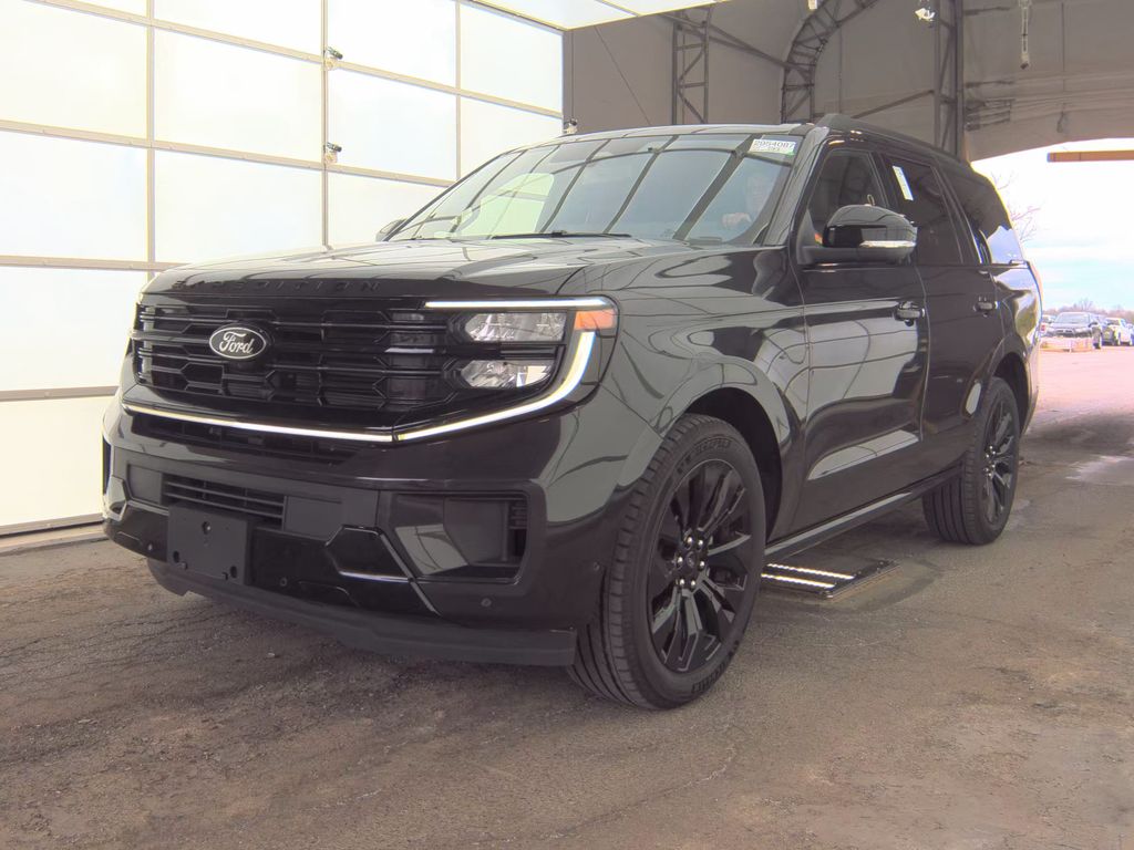 2025 Ford Expedition Platinum photo