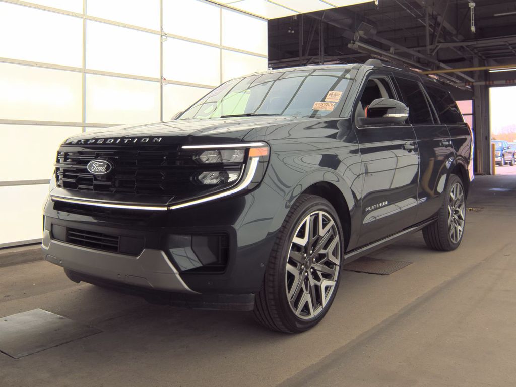 2025 Ford Expedition Platinum photo