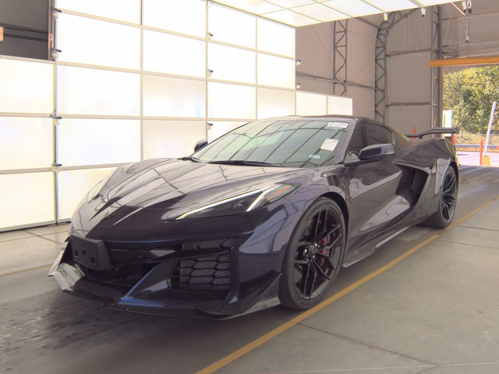 2025 Chevrolet Corvette 2LZ photo