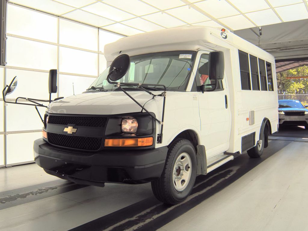 2016 Chevrolet 3500 photo