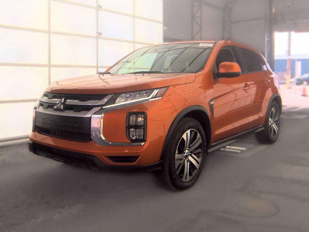 2025 Mitsubishi Outland SPT S photo