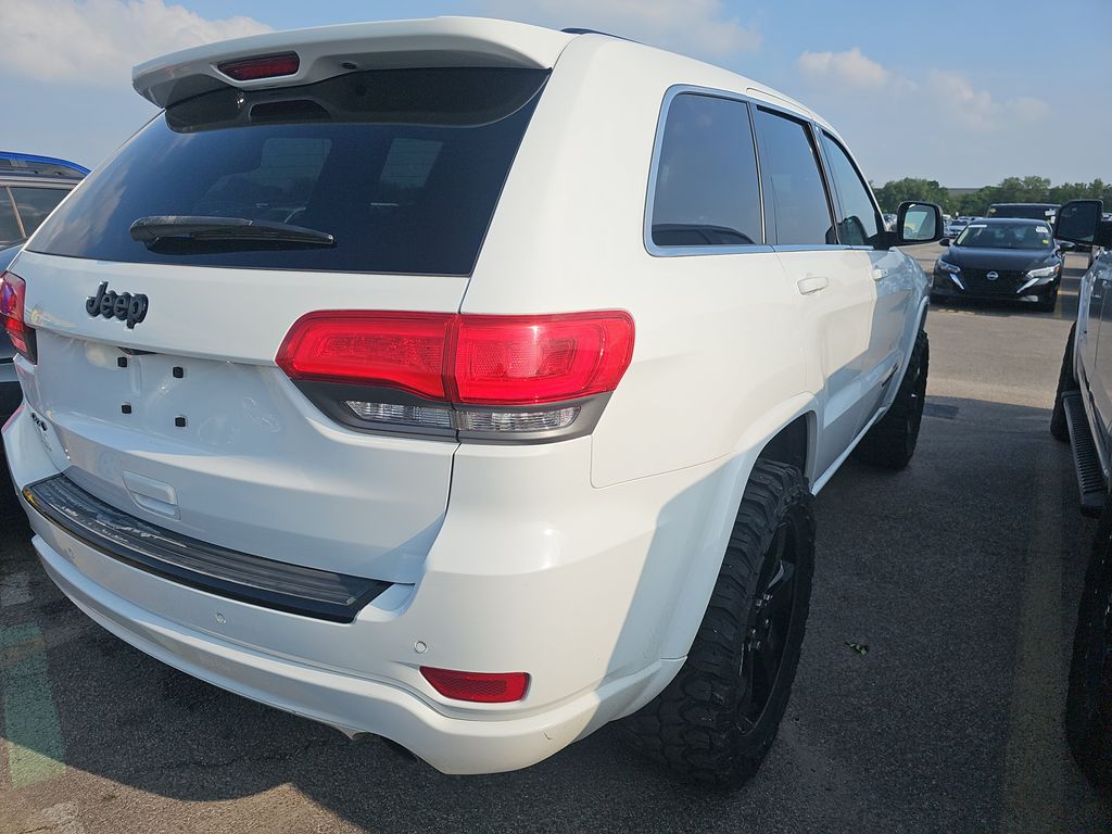 2015 Jeep Grand Cherokee Altitude photo