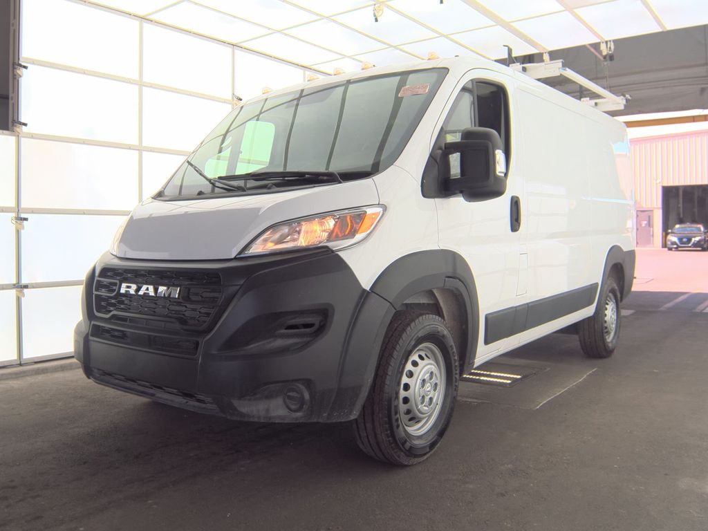 2025 Ram ProMaster 2500 Tradesman photo