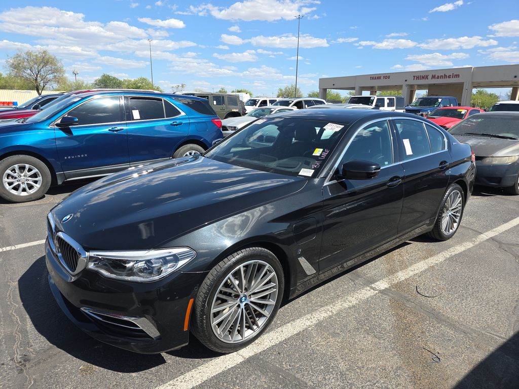 2019 BMW 5 Series 530E LUX photo