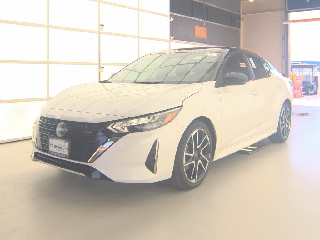 2025 Nissan Sentra SR photo