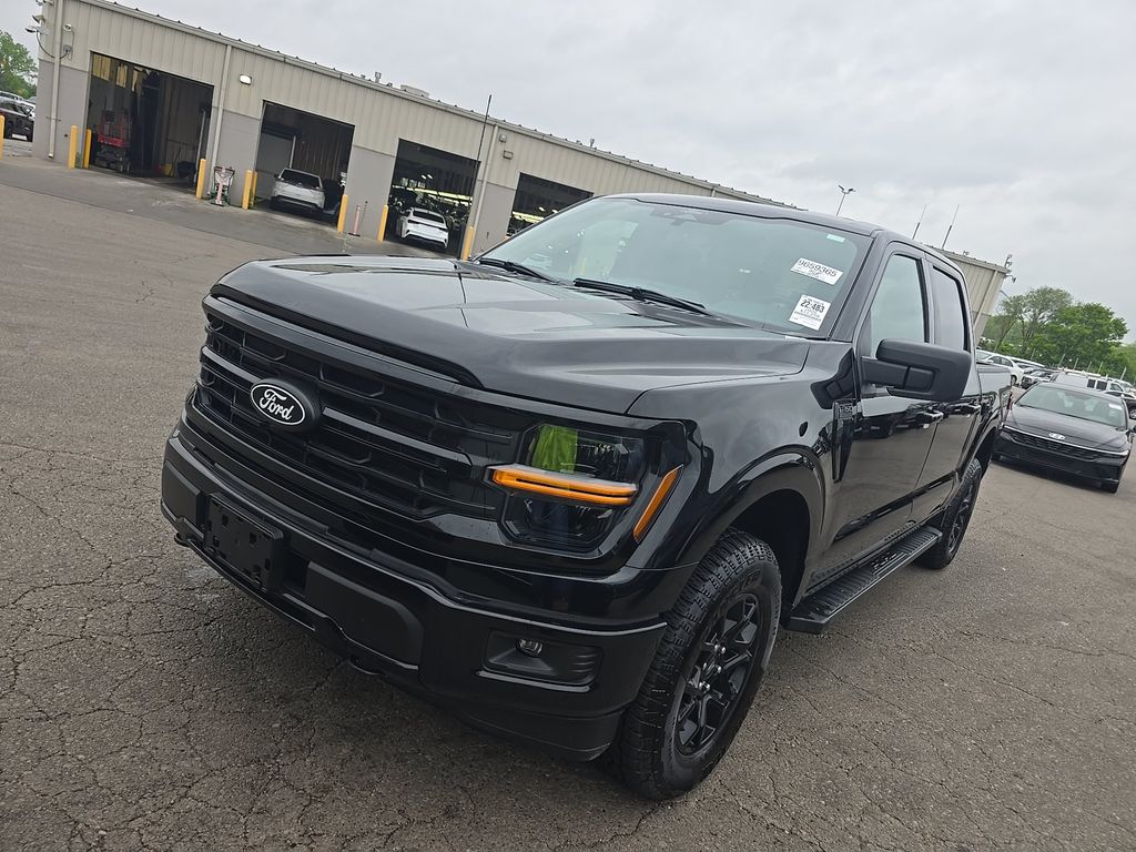 2025 Ford F-150 XLT photo